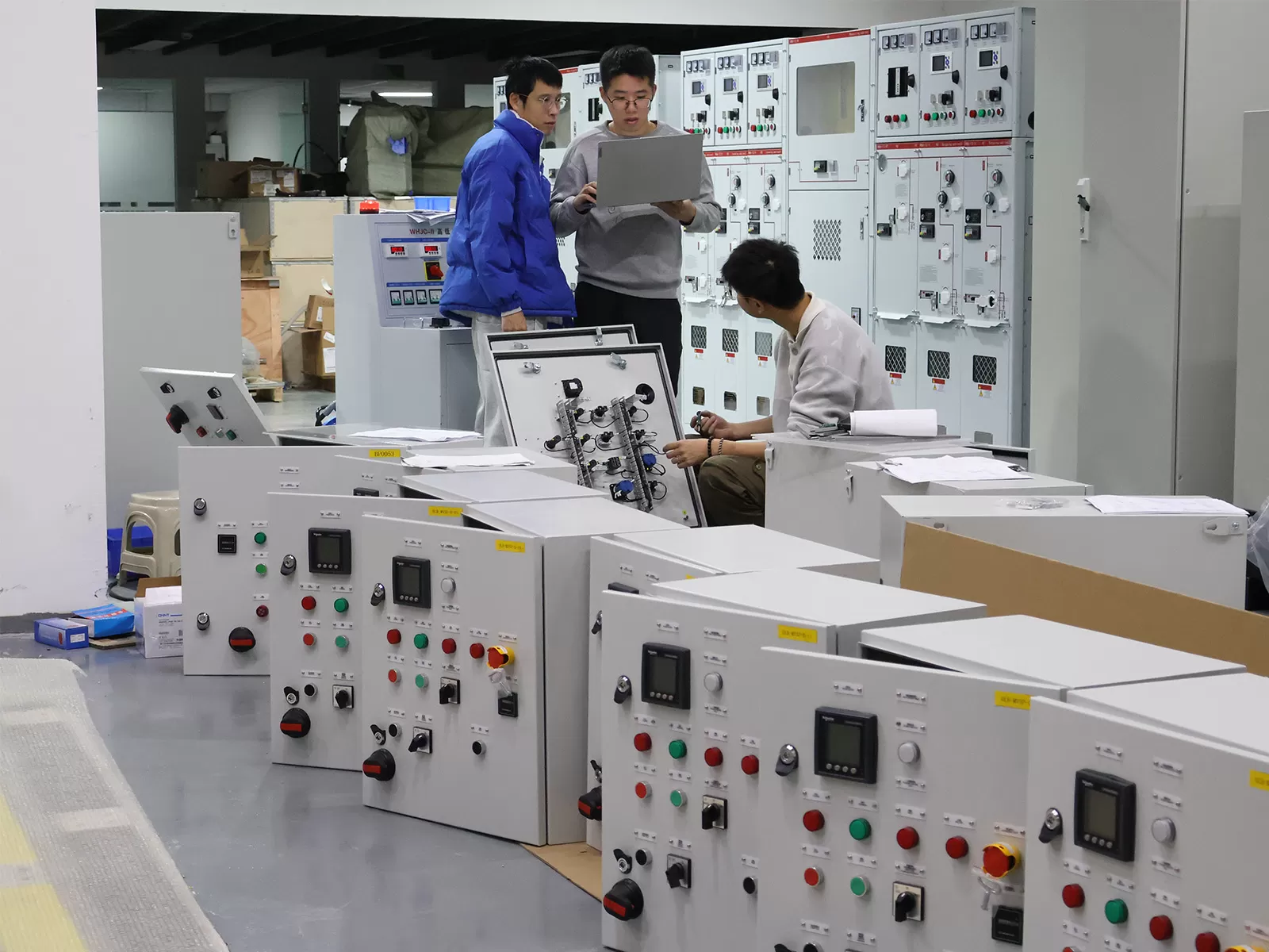 Distribution cabinet FAT (3)